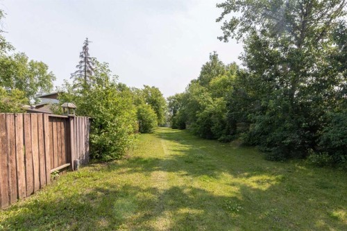 121 Beale Crescent, Fort Mcmurray, AB - Outdoor