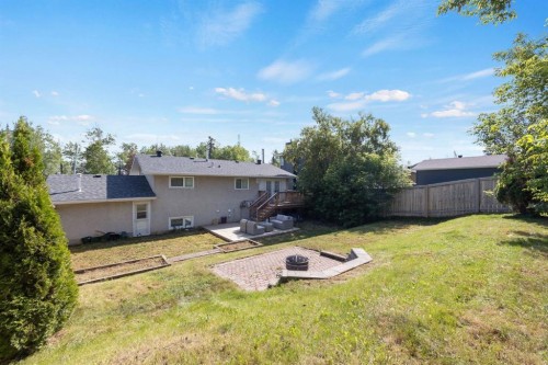 525 Beacon Hill Drive, Fort Mcmurray, AB - Outdoor
