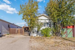 215 Grant Way  Fort Mcmurray, AB T9H 5J3