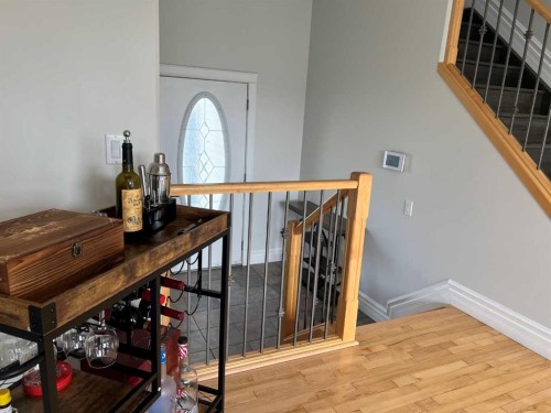 146 Plamondon Way, Fort Mcmurray, AB - Indoor Photo Showing Other Room