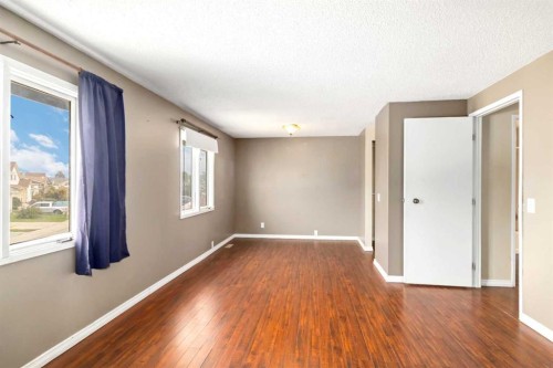 170 Windsor Drive, Fort Mcmurray, AB - Indoor Photo Showing Other Room