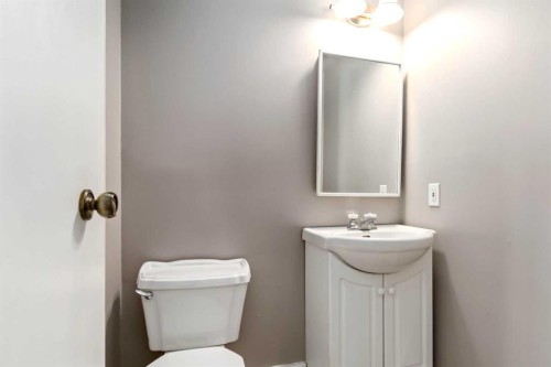 170 Windsor Drive, Fort Mcmurray, AB - Indoor Photo Showing Bathroom