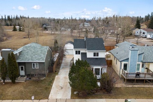 121 Brooks Place, Fort Mcmurray, AB - Outdoor