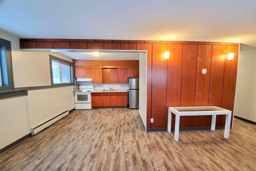 66 Lakeview, Lac La Biche, AB - Indoor Photo Showing Kitchen