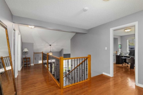 145 Burns Place, Fort Mcmurray, AB - Indoor Photo Showing Other Room