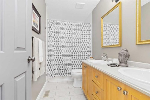 145 Burns Place, Fort Mcmurray, AB - Indoor Photo Showing Bathroom