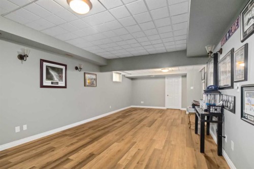 145 Burns Place, Fort Mcmurray, AB - Indoor Photo Showing Other Room