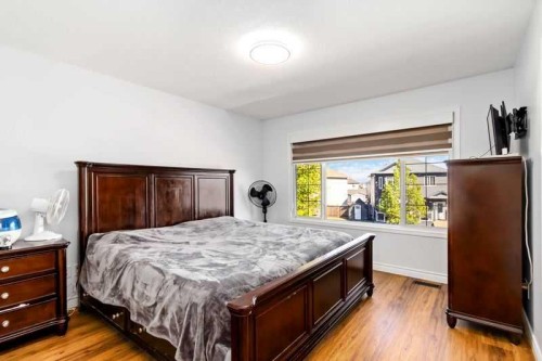 128 Juniper Street, Fort Mcmurray, AB - Indoor Photo Showing Bedroom