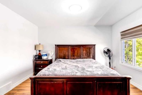 128 Juniper Street, Fort Mcmurray, AB - Indoor Photo Showing Bedroom