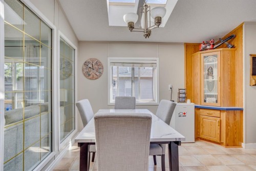 244 Cokerill Crescent, Fort Mcmurray, AB - Indoor Photo Showing Dining Room