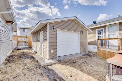 244 Cokerill Crescent, Fort Mcmurray, AB - Outdoor With Exterior