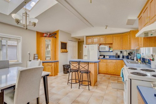 244 Cokerill Crescent, Fort Mcmurray, AB - Indoor Photo Showing Kitchen