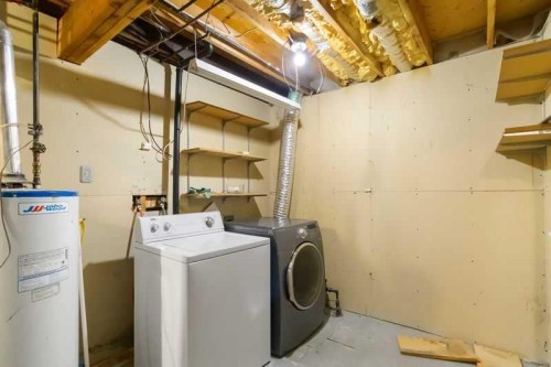 151C Dickins Drive, Fort Mcmurray, AB - Indoor Photo Showing Laundry Room