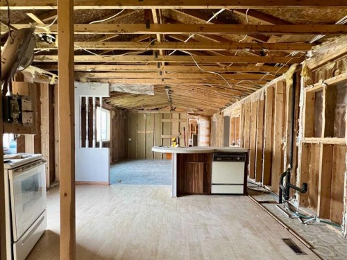 149 Clausen Crescent, Fort Mcmurray, AB - Indoor