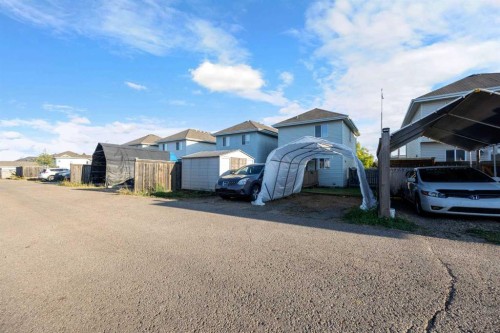 370 Parsons Creek Drive, Fort Mcmurray, AB - Outdoor