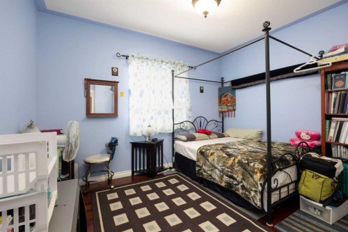 169 Fisher Crescent, Fort Mcmurray, AB - Indoor Photo Showing Bedroom