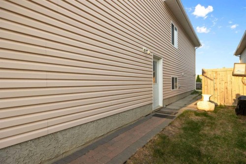 169 Fisher Crescent, Fort Mcmurray, AB - Outdoor With Exterior
