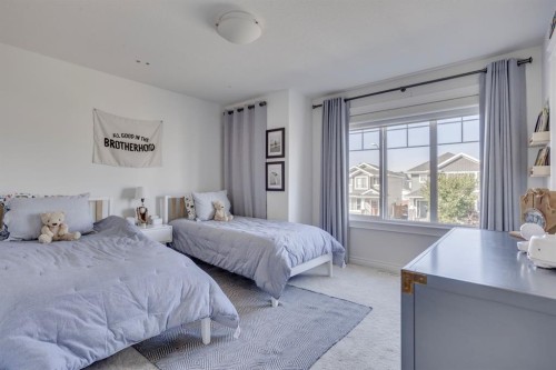 204 Dafoe Way, Fort Mcmurray, AB - Indoor Photo Showing Bedroom