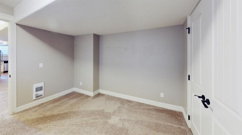149 Juniper Street, Fort Mcmurray, AB - Indoor Photo Showing Other Room