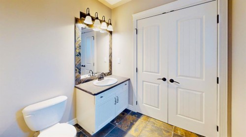 149 Juniper Street, Fort Mcmurray, AB - Indoor Photo Showing Bathroom