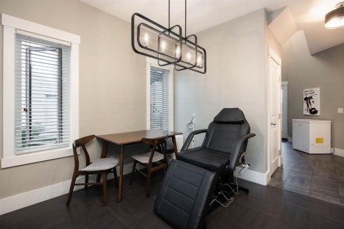 169 Shalestone Way, Fort Mcmurray, AB - Indoor Photo Showing Dining Room