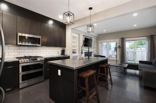 169 Shalestone Way, Fort Mcmurray, AB - Indoor Photo Showing Kitchen With Upgraded Kitchen
