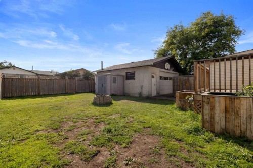 105 Hill Drive, Fort Mcmurray, AB - Outdoor