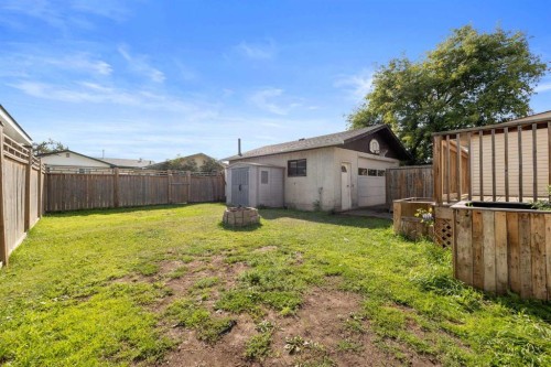 105 Hill Drive, Fort Mcmurray, AB - Outdoor