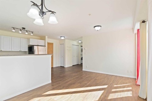 105-248B Grosbeak Way, Fort Mcmurray, AB - Indoor Photo Showing Kitchen