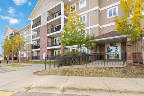 105-248B Grosbeak Way, Fort Mcmurray, AB - Outdoor With Facade