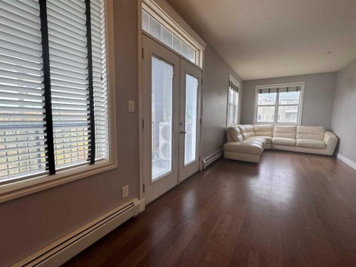 302-9919 Gordon Avenue, Fort Mcmurray, AB - Indoor