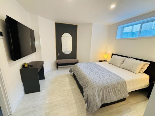 216 Coyote Crescent, Fort Mcmurray, AB - Indoor Photo Showing Bedroom