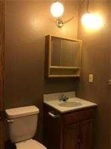 10024 103 Ave, Lac La Biche, AB - Indoor Photo Showing Bathroom