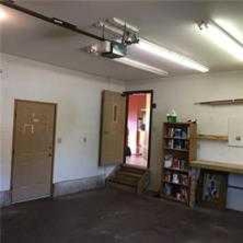 10024 103 Ave, Lac La Biche, AB - Indoor Photo Showing Garage