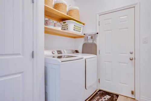 340 Killdeer Way, Fort Mcmurray, AB - Indoor Photo Showing Laundry Room