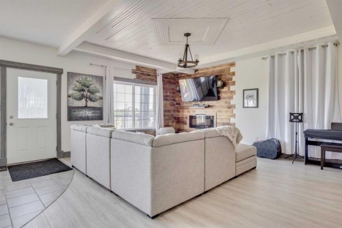 340 Killdeer Way, Fort Mcmurray, AB - Indoor Photo Showing Living Room With Fireplace