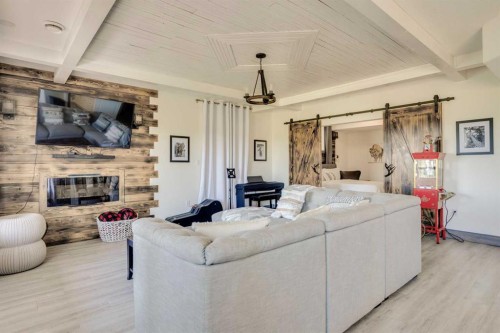 340 Killdeer Way, Fort Mcmurray, AB - Indoor Photo Showing Living Room With Fireplace