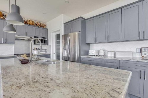 340 Killdeer Way, Fort Mcmurray, AB - Indoor Photo Showing Kitchen With Stainless Steel Kitchen With Double Sink