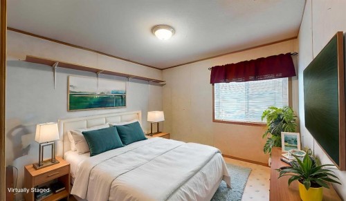 152 Cree Road, Fort Mcmurray, AB - Indoor Photo Showing Bedroom