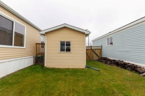 152 Cree Road, Fort Mcmurray, AB - Outdoor With Exterior