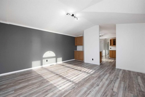 125 Waterhouse Street, Fort Mcmurray, AB - Indoor