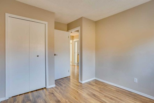 153C Dickins Drive, Fort Mcmurray, AB - Indoor Photo Showing Other Room