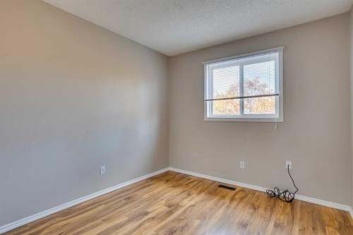 153C Dickins Drive, Fort Mcmurray, AB - Indoor Photo Showing Other Room