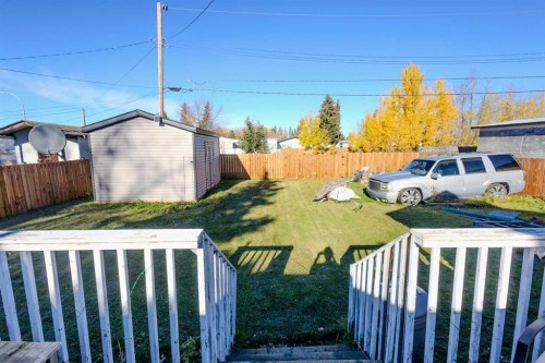 712 3 Avenue Nw, Slave Lake, AB - Outdoor