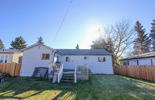 712 3 Avenue Nw, Slave Lake, AB - Outdoor With Deck Patio Veranda