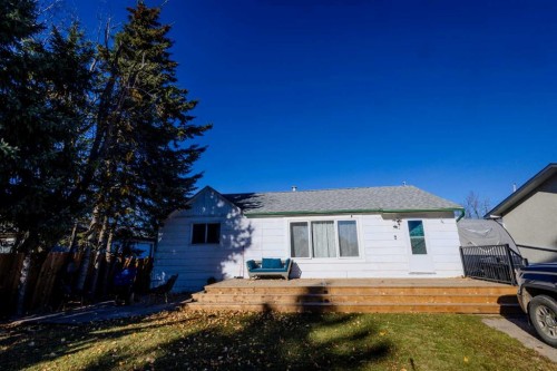712 3 Avenue Nw, Slave Lake, AB - Outdoor