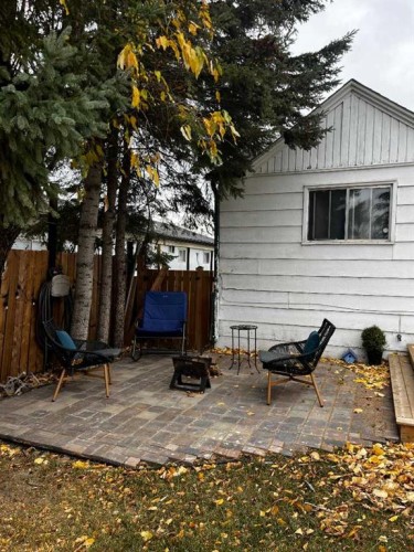 712 3 Avenue Nw, Slave Lake, AB - Outdoor