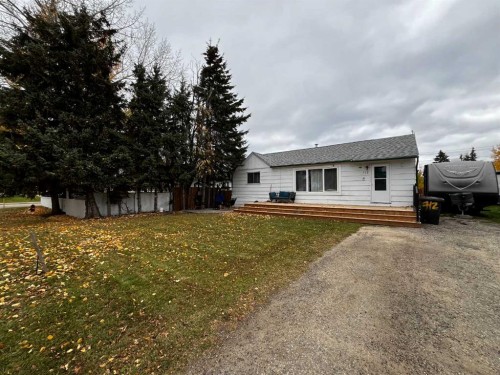 712 3 Avenue Nw, Slave Lake, AB - Outdoor