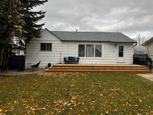 712 3 Avenue Nw, Slave Lake, AB - Outdoor With Exterior