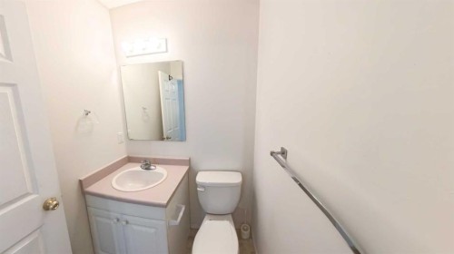 279 Mustang Road, Fort Mcmurray, AB - Indoor Photo Showing Bathroom